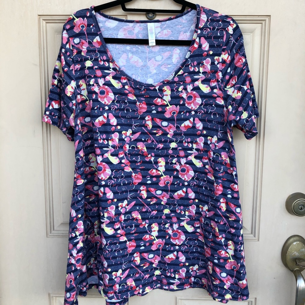 LuLaRoe Perfect Tee